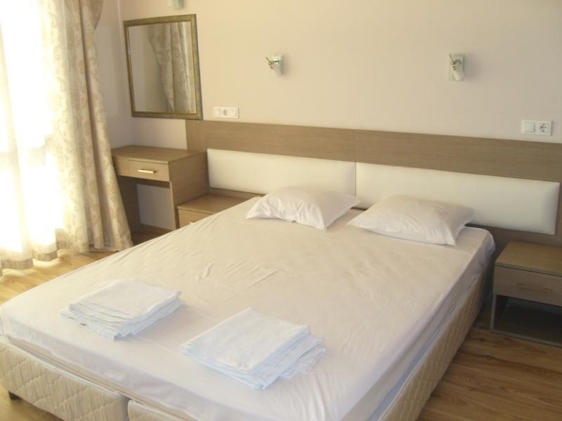 Pomorie Bay Aparthotel Chambre photo